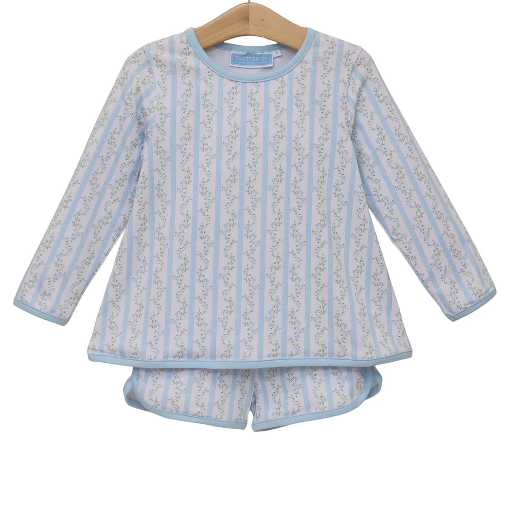 Vineyard Blooms Play Set